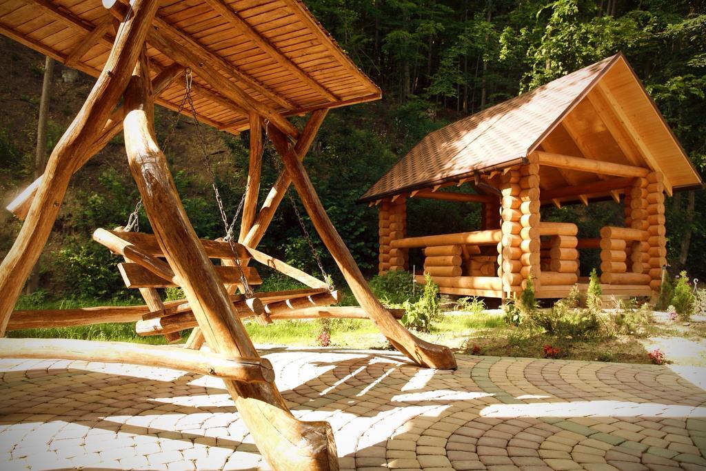 Oasis Karpat Poljana